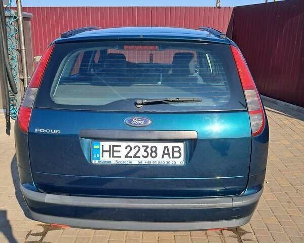 Зеленый Форд Фокус, объемом двигателя 1.6 л и пробегом 265 тыс. км за 5900 $, фото 3 на Automoto.ua