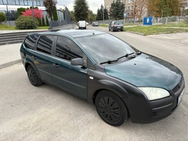 Зеленый Форд Фокус, объемом двигателя 2 л и пробегом 450 тыс. км за 2399 $, фото 2 на Automoto.ua