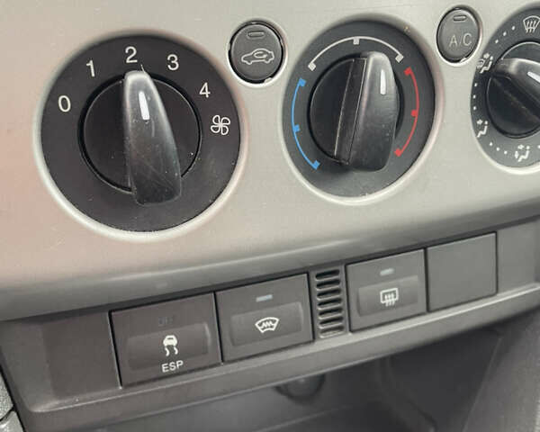 Зеленый Форд Фокус, объемом двигателя 1.4 л и пробегом 113 тыс. км за 4500 $, фото 29 на Automoto.ua