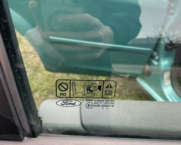 Зеленый Форд Фокус, объемом двигателя 1.4 л и пробегом 113 тыс. км за 4500 $, фото 14 на Automoto.ua