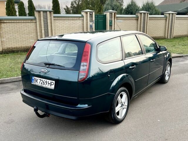 Зеленый Форд Фокус, объемом двигателя 1.6 л и пробегом 233 тыс. км за 4500 $, фото 5 на Automoto.ua