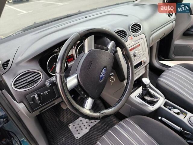 Зеленый Форд Фокус, объемом двигателя 1.6 л и пробегом 297 тыс. км за 5600 $, фото 7 на Automoto.ua