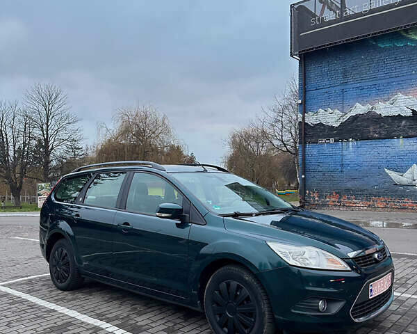 Зеленый Форд Фокус, объемом двигателя 1.6 л и пробегом 209 тыс. км за 5600 $, фото 2 на Automoto.ua