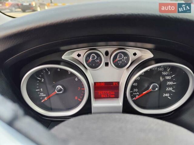 Зеленый Форд Фокус, объемом двигателя 1.6 л и пробегом 297 тыс. км за 5600 $, фото 13 на Automoto.ua