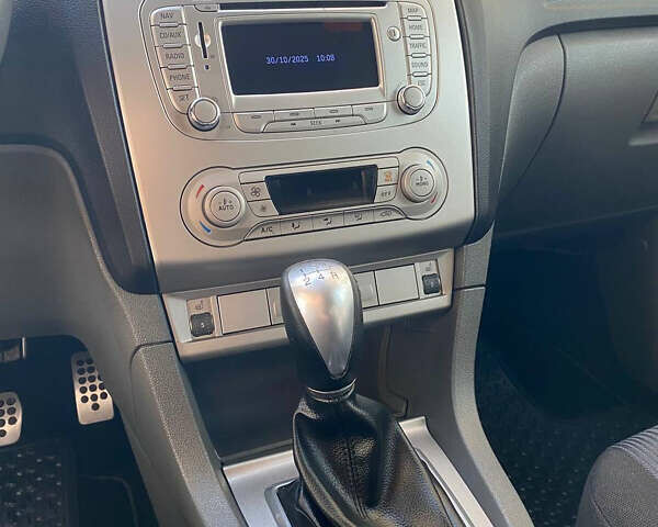 Зелений Форд Фокус, об'ємом двигуна 1.6 л та пробігом 190 тис. км за 6399 $, фото 9 на Automoto.ua