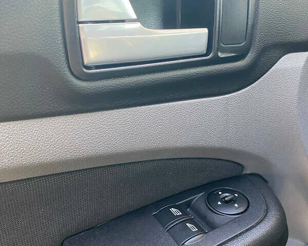 Зелений Форд Фокус, об'ємом двигуна 1.6 л та пробігом 190 тис. км за 6399 $, фото 12 на Automoto.ua