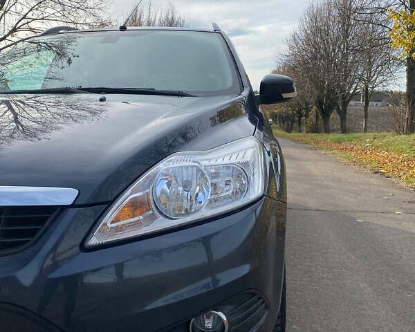 Зелений Форд Фокус, об'ємом двигуна 1.6 л та пробігом 190 тис. км за 6399 $, фото 4 на Automoto.ua