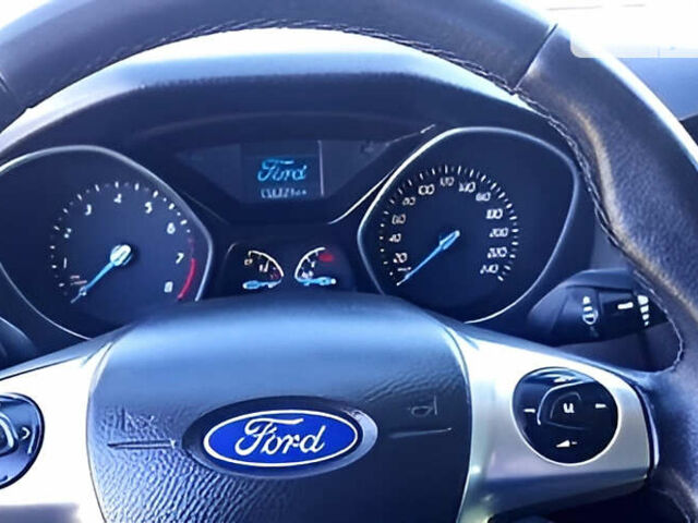 Помаранчевий Форд Фокус, об'ємом двигуна 1.6 л та пробігом 210 тис. км за 8000 $, фото 5 на Automoto.ua