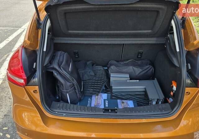 Оранжевый Форд Фокус, объемом двигателя 1 л и пробегом 161 тыс. км за 8500 $, фото 9 на Automoto.ua