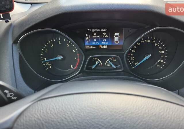 Оранжевый Форд Фокус, объемом двигателя 1 л и пробегом 161 тыс. км за 8500 $, фото 14 на Automoto.ua