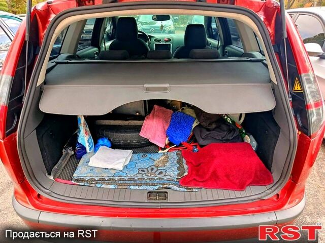 Помаранчевий Форд Фокус, об'ємом двигуна 1.6 л та пробігом 213 тис. км за 5600 $, фото 6 на Automoto.ua