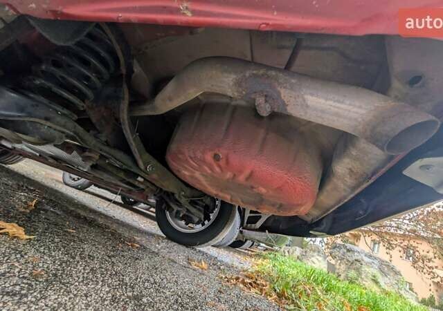 Оранжевый Форд Фокус, объемом двигателя 1.8 л и пробегом 170 тыс. км за 4000 $, фото 18 на Automoto.ua