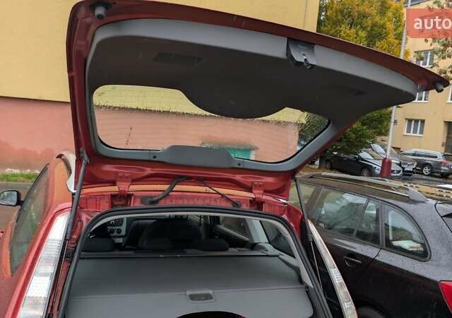 Оранжевый Форд Фокус, объемом двигателя 1.8 л и пробегом 170 тыс. км за 4000 $, фото 21 на Automoto.ua