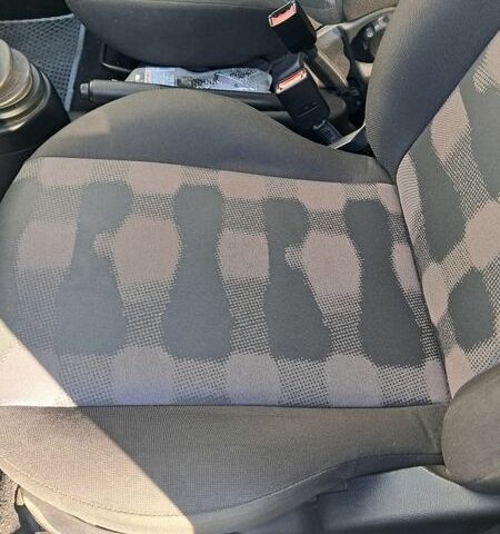 Білий Форд Фьюжен, об'ємом двигуна 1.6 л та пробігом 264 тис. км за 4500 $, фото 12 на Automoto.ua