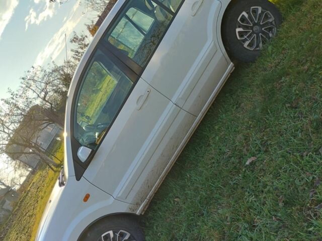 Белый Форд Фьюжн, объемом двигателя 1.4 л и пробегом 160 тыс. км за 4300 $, фото 3 на Automoto.ua