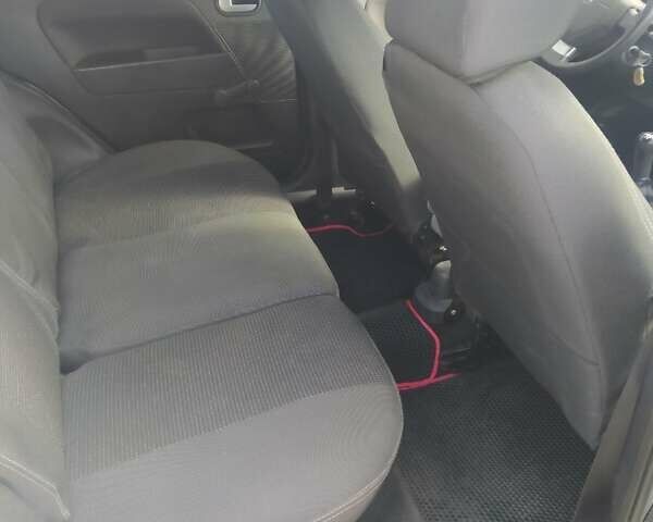 Белый Форд Фьюжн, объемом двигателя 1.4 л и пробегом 146 тыс. км за 4700 $, фото 5 на Automoto.ua