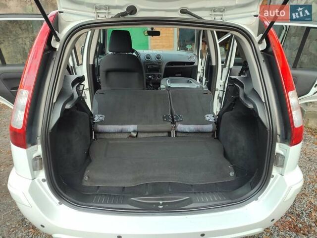 Білий Форд Фьюжен, об'ємом двигуна 1.4 л та пробігом 169 тис. км за 6300 $, фото 25 на Automoto.ua