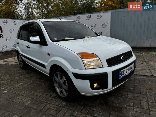 Білий Форд Фьюжен, об'ємом двигуна 1.4 л та пробігом 151 тис. км за 6500 $, фото 17 на Automoto.ua