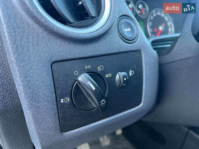 Белый Форд Фьюжн, объемом двигателя 1.4 л и пробегом 162 тыс. км за 6490 $, фото 19 на Automoto.ua