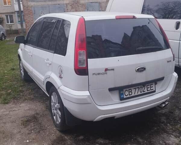 Білий Форд Фьюжен, об'ємом двигуна 1.6 л та пробігом 184 тис. км за 6300 $, фото 9 на Automoto.ua