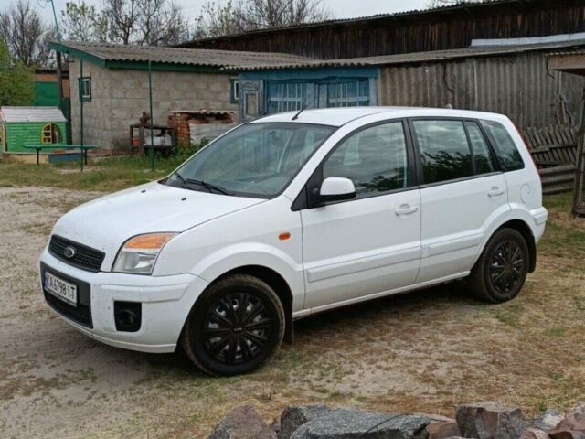 Білий Форд Фьюжен, об'ємом двигуна 1.39 л та пробігом 190 тис. км за 5200 $, фото 7 на Automoto.ua