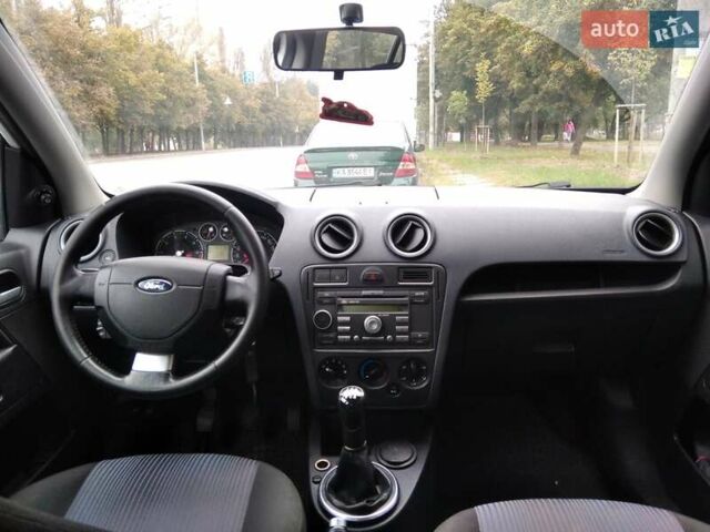 Белый Форд Фьюжн, объемом двигателя 1.39 л и пробегом 164 тыс. км за 4600 $, фото 19 на Automoto.ua