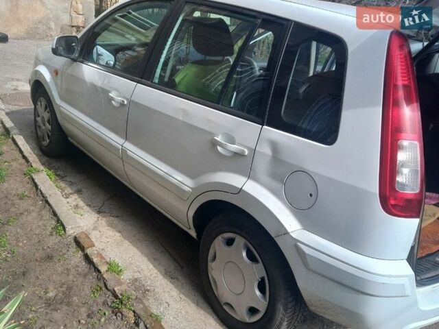 Білий Форд Фьюжен, об'ємом двигуна 1.4 л та пробігом 157 тис. км за 3500 $, фото 5 на Automoto.ua