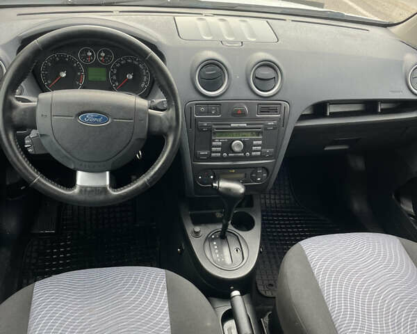 Белый Форд Фьюжн, объемом двигателя 1.6 л и пробегом 156 тыс. км за 5600 $, фото 6 на Automoto.ua