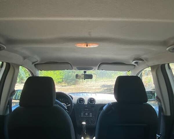 Белый Форд Фьюжн, объемом двигателя 1.4 л и пробегом 194 тыс. км за 5500 $, фото 13 на Automoto.ua