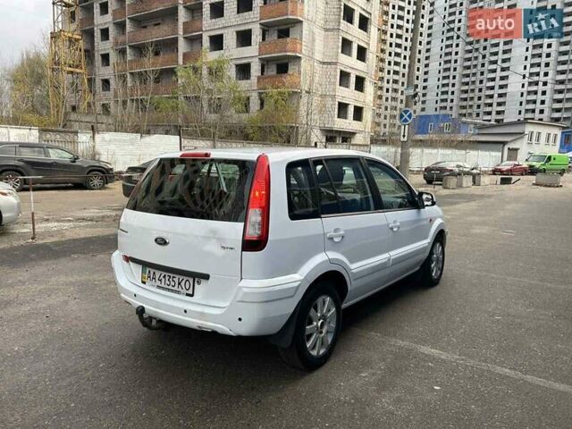 Белый Форд Фьюжн, объемом двигателя 1.6 л и пробегом 130 тыс. км за 5700 $, фото 1 на Automoto.ua