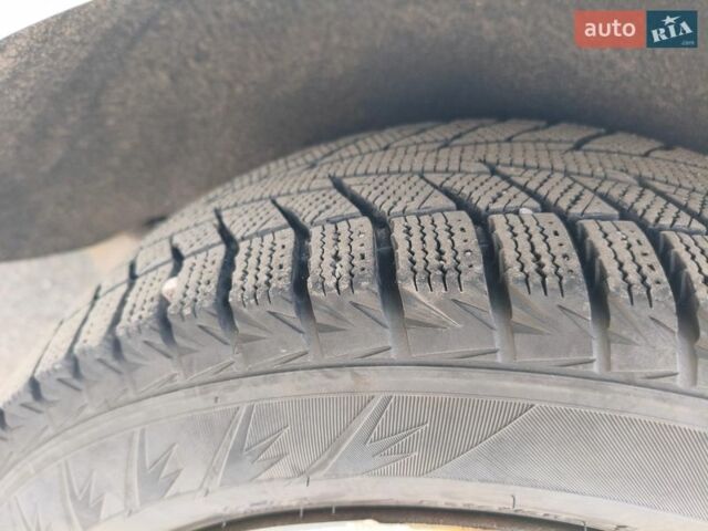 Белый Форд Фьюжн, объемом двигателя 1.4 л и пробегом 190 тыс. км за 5200 $, фото 17 на Automoto.ua