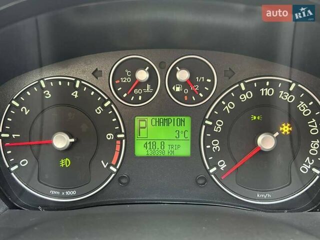 Белый Форд Фьюжн, объемом двигателя 1.6 л и пробегом 130 тыс. км за 5700 $, фото 10 на Automoto.ua