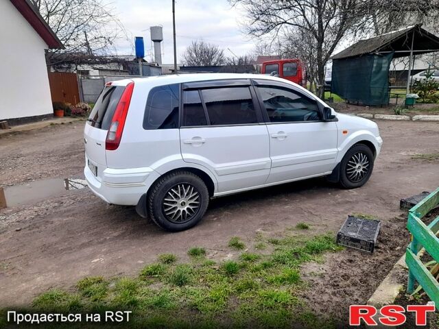 Білий Форд Фьюжен, об'ємом двигуна 1.4 л та пробігом 160 тис. км за 5600 $, фото 2 на Automoto.ua