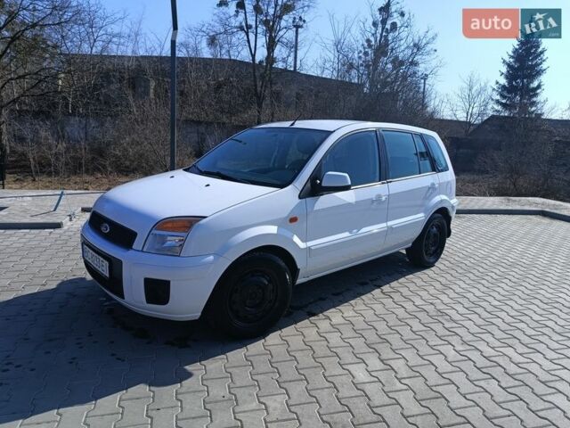 Білий Форд Фьюжен, об'ємом двигуна 1.4 л та пробігом 188 тис. км за 4500 $, фото 8 на Automoto.ua