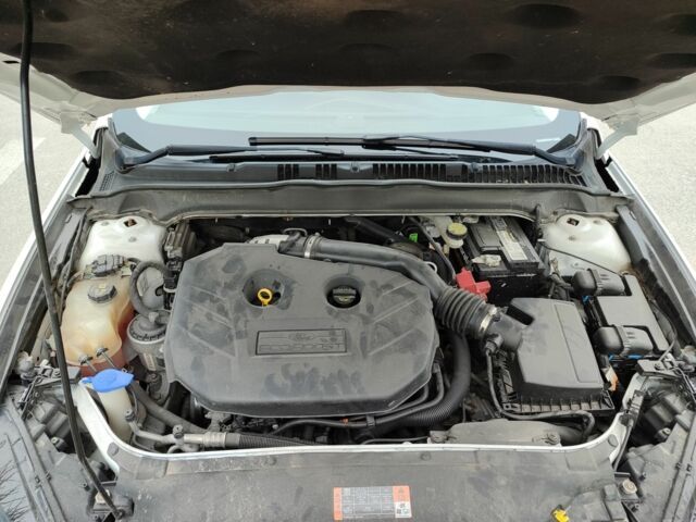 Белый Форд Фьюжн, объемом двигателя 2 л и пробегом 283 тыс. км за 9500 $, фото 12 на Automoto.ua