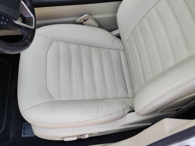 Білий Форд Фьюжен, об'ємом двигуна 2 л та пробігом 1 тис. км за 11400 $, фото 8 на Automoto.ua