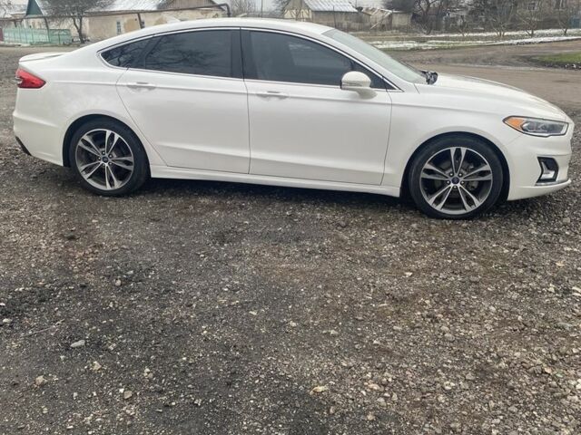 Белый Форд Фьюжн, объемом двигателя 2 л и пробегом 165 тыс. км за 14500 $, фото 7 на Automoto.ua