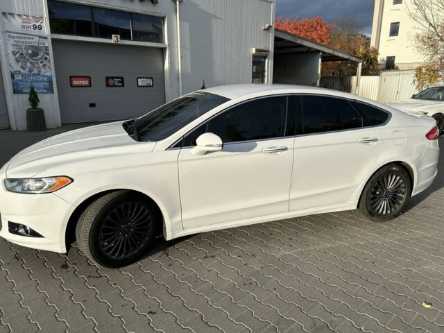 Білий Форд Фьюжен, об'ємом двигуна 2 л та пробігом 198 тис. км за 9600 $, фото 19 на Automoto.ua