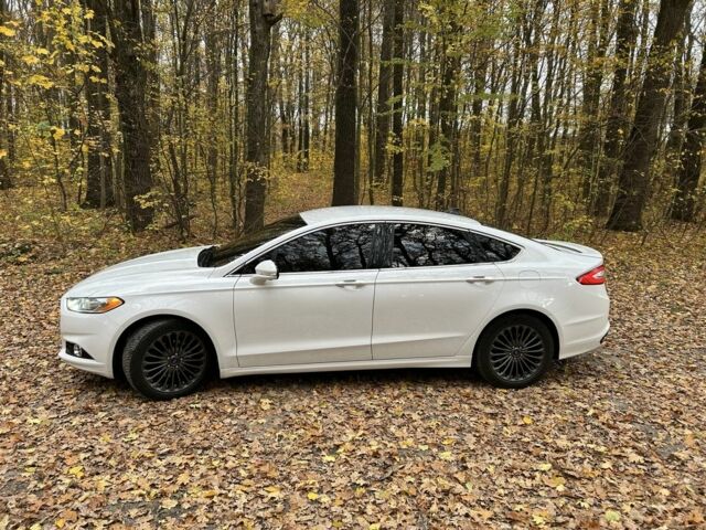 Білий Форд Фьюжен, об'ємом двигуна 2 л та пробігом 198 тис. км за 9600 $, фото 9 на Automoto.ua