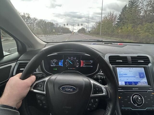 Білий Форд Фьюжен, об'ємом двигуна 2 л та пробігом 198 тис. км за 9600 $, фото 11 на Automoto.ua