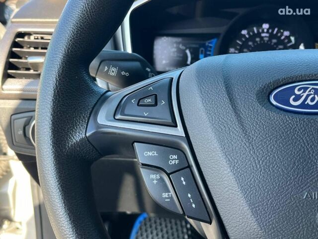 Форд Фьюжн 2012 в Львове на Automoto.ua Белый Форд Фьюжн, объемом двигателя 1.6 л и пробегом 91 тыс. км за 16690 $, фото 25 на Automoto.ua