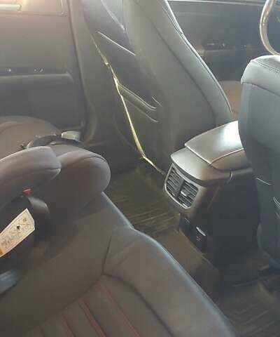 Белый Форд Фьюжн, объемом двигателя 2 л и пробегом 141 тыс. км за 11000 $, фото 10 на Automoto.ua