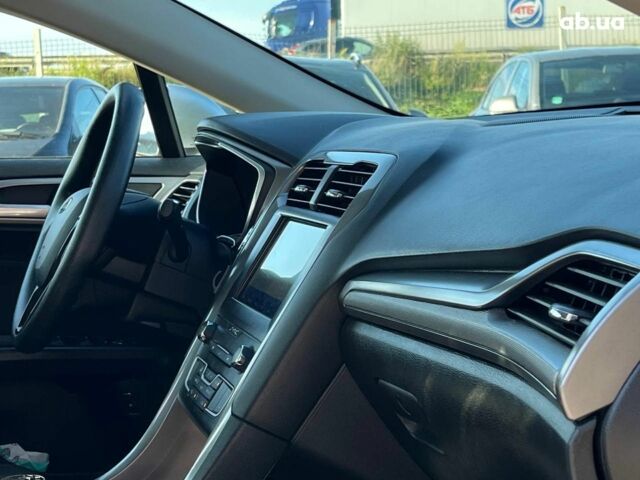 Форд Фьюжн 2012 в Львове на Automoto.ua Белый Форд Фьюжн, объемом двигателя 1.6 л и пробегом 91 тыс. км за 16690 $, фото 41 на Automoto.ua