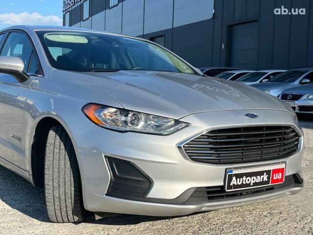 Форд Фьюжн 2012 в Львове на Automoto.ua Белый Форд Фьюжн, объемом двигателя 1.6 л и пробегом 91 тыс. км за 16690 $, фото 12 на Automoto.ua