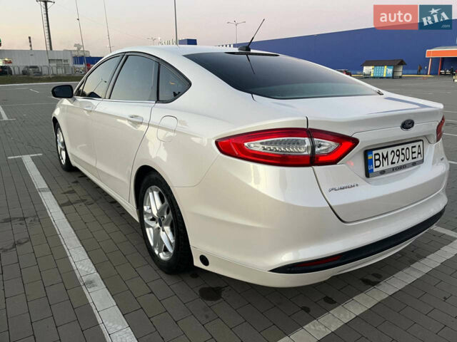 Білий Форд Фьюжен, об'ємом двигуна 2.49 л та пробігом 160 тис. км за 9400 $, фото 5 на Automoto.ua