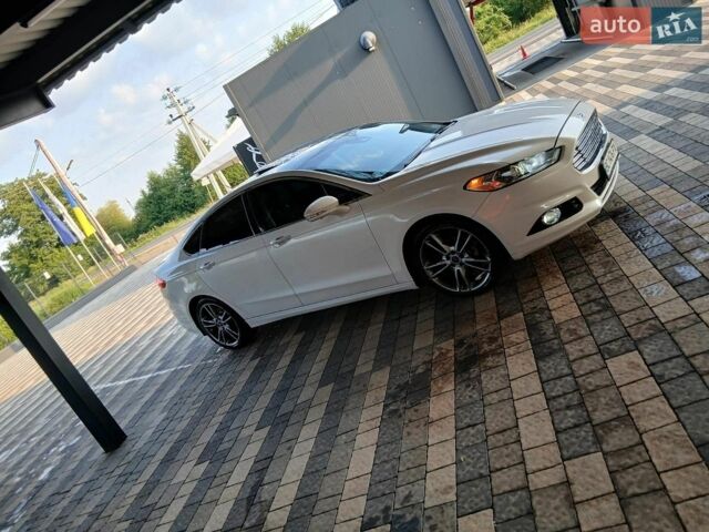 Білий Форд Фьюжен, об'ємом двигуна 2 л та пробігом 250 тис. км за 8500 $, фото 6 на Automoto.ua