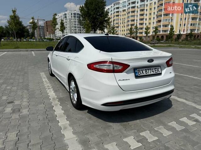 Білий Форд Фьюжен, об'ємом двигуна 2.49 л та пробігом 227 тис. км за 9450 $, фото 4 на Automoto.ua