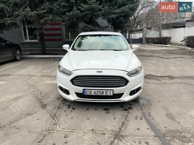 Белый Форд Фьюжн, объемом двигателя 1.6 л и пробегом 180 тыс. км за 8500 $, фото 2 на Automoto.ua