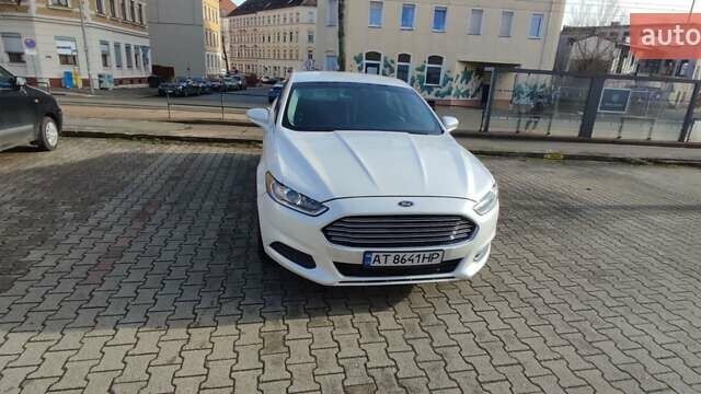 Білий Форд Фьюжен, об'ємом двигуна 0 л та пробігом 250 тис. км за 8500 $, фото 7 на Automoto.ua