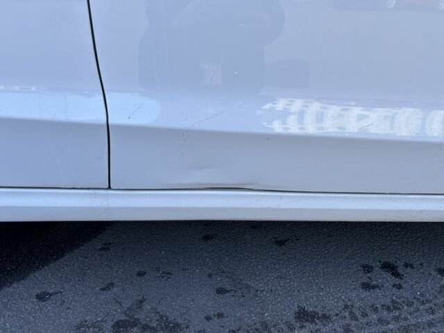 Белый Форд Фьюжн, объемом двигателя 2.5 л и пробегом 101 тыс. км за 10000 $, фото 4 на Automoto.ua